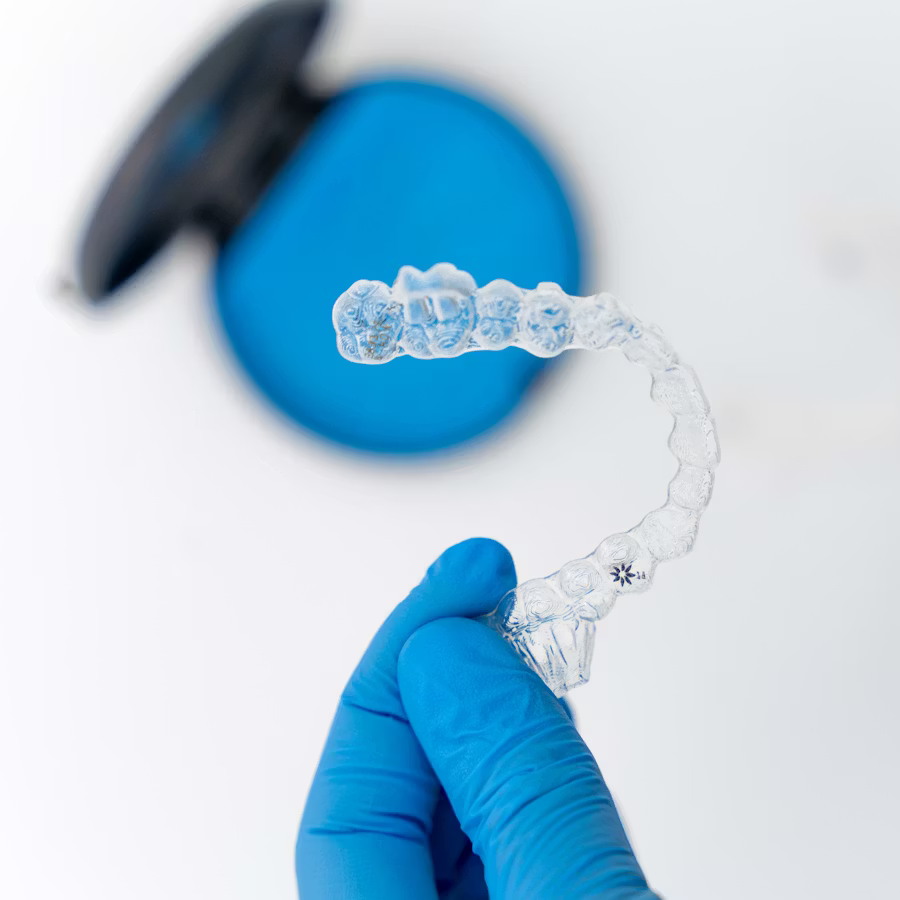 Ortodonzia invisibile — Studio Dentistico Maggiori